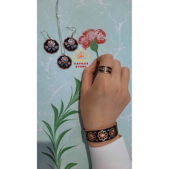 Hediyelik,el Yapımı %100 Bakır Takı Set.bilezik,yüzük,küpe,kolye Tam Set.no:08