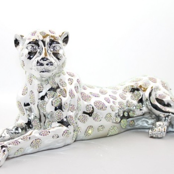 Polyester Oturan Kaplan Figürü