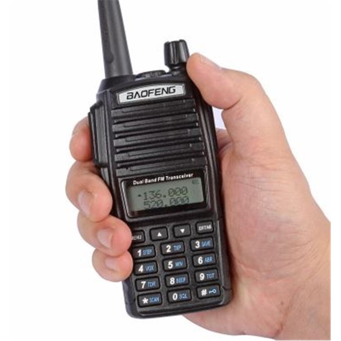 Baofeng UV-82L 5W  LCD Ekran,LED El Feneri Arama Kurtarma-Güvenlik-Haberleşme El Telsizi (FM RADYO)