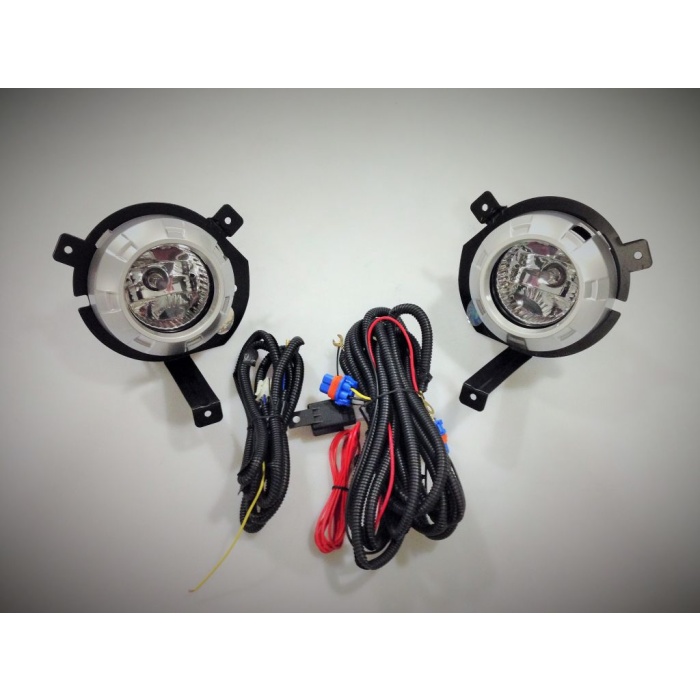 Space Sis lambası ve panjur Mitsubishi Triton 06-08 set/LASS167