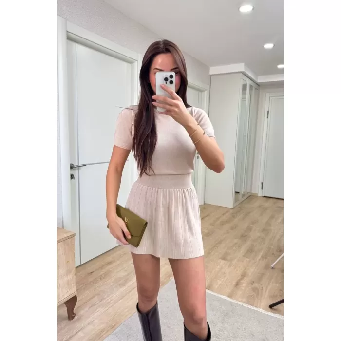 Kısa Kollu Bluz Mini Etekli ikili Takım Triko - Beyaz