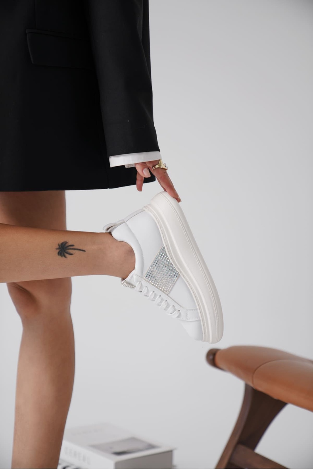Belinda Beyaz Taşlı Kadın Sneaker