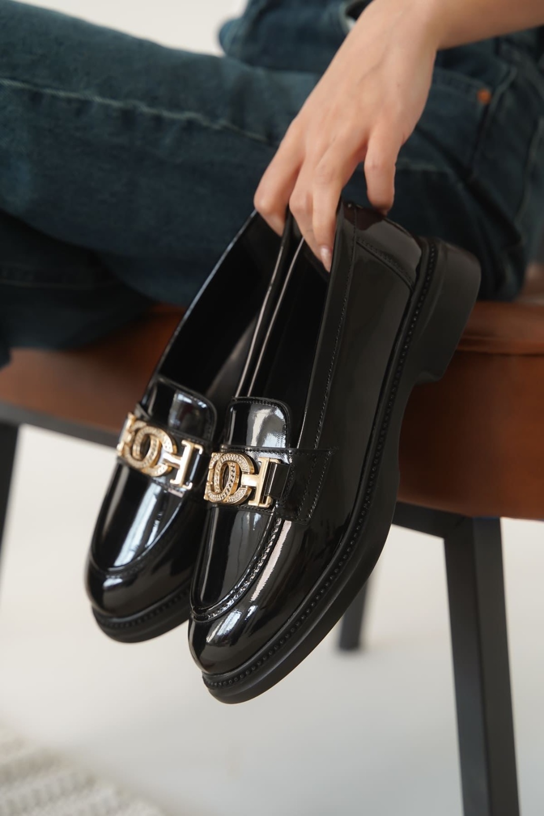 Viola Kadın Siyah Rugan Loafer