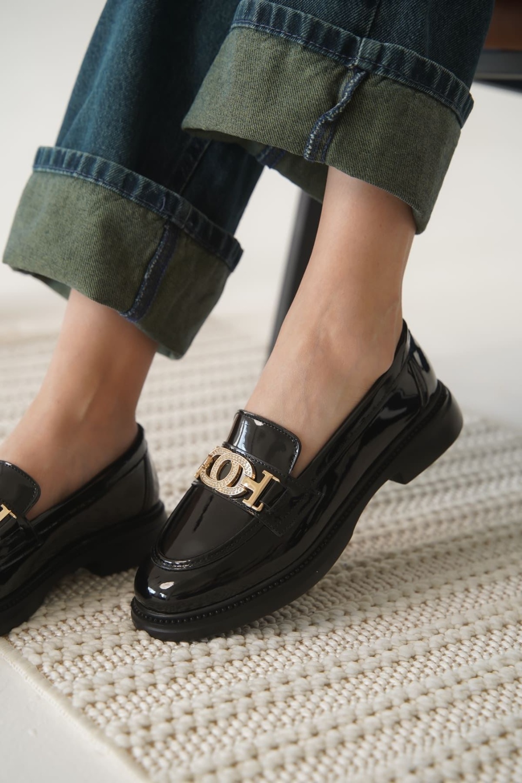 Viola Kadın Siyah Rugan Loafer