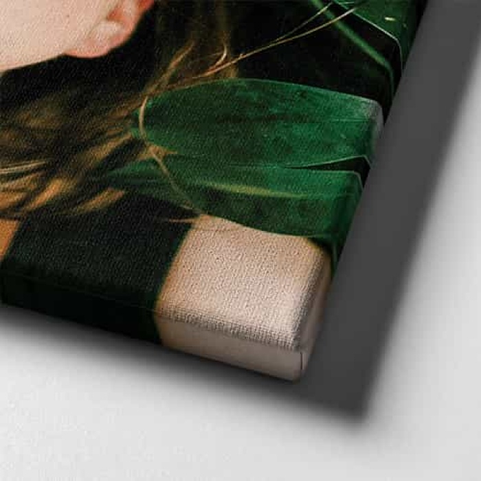 All You Need Is Love Canvas Tablo