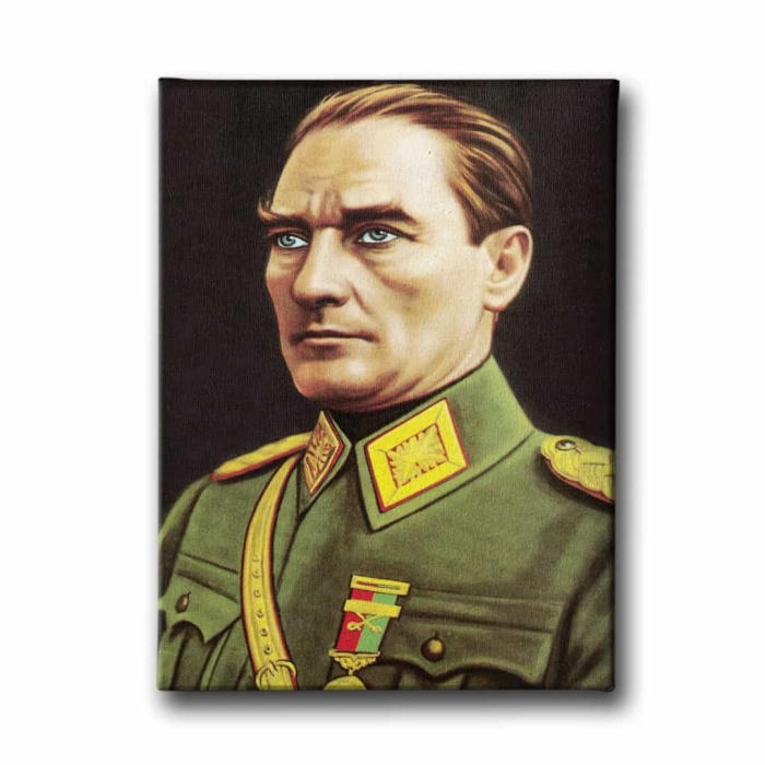 Asker Kiyafetli Ataturk Portresi Kanvas Tablo