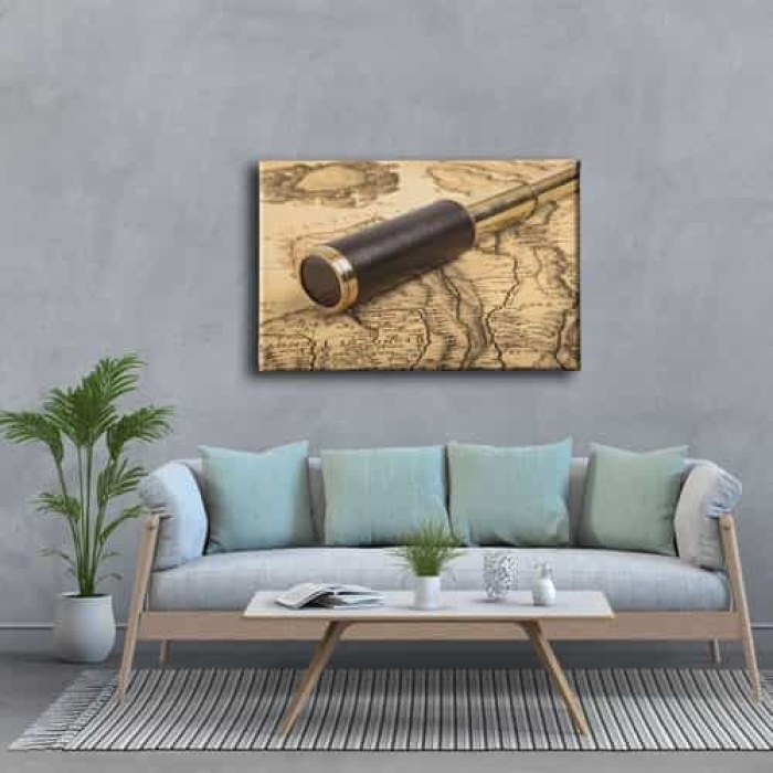 Durbun Ve Harita Canvas Tablo