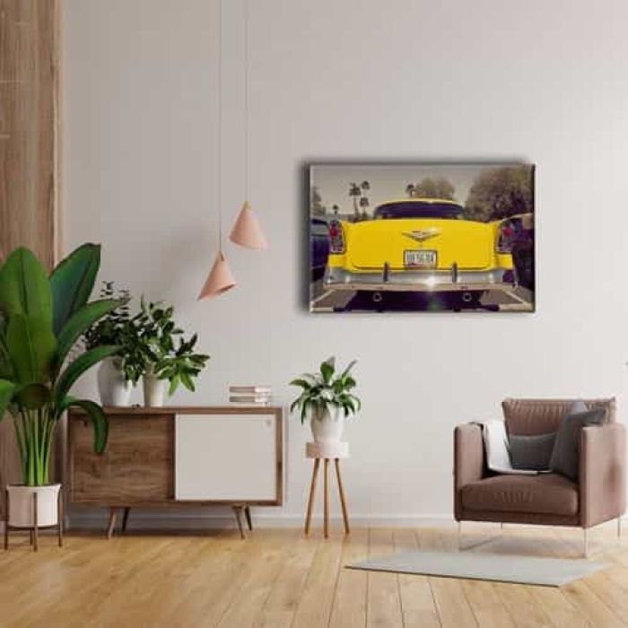 Klasik Sari Araba Canvas Tablo