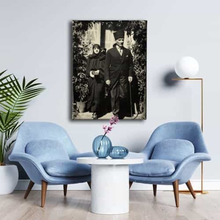 Makbule Hanim Ve Ataturk Kanvas Tablo