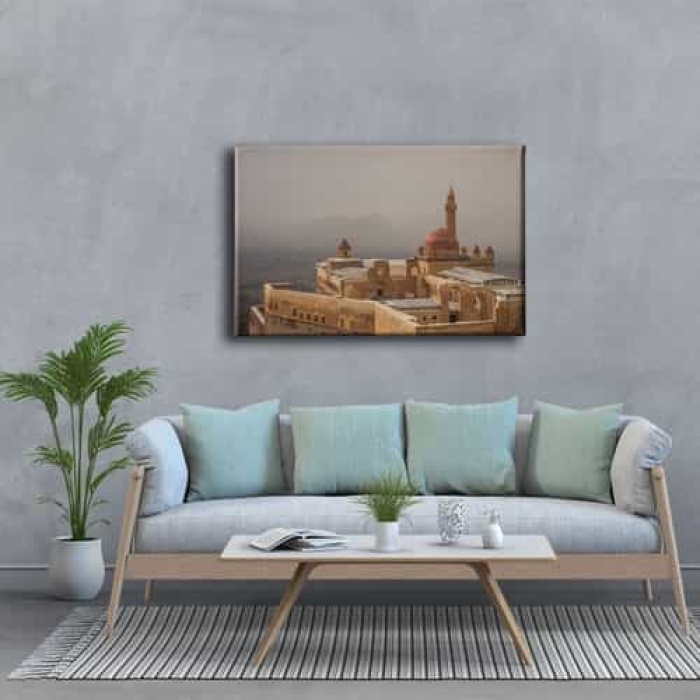 Ishak Pasa Sarayi Tablo