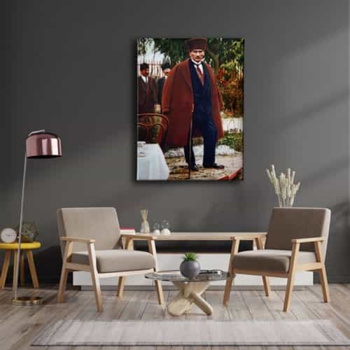 Takim Elbiseli Ataturk Kanvas Tablo