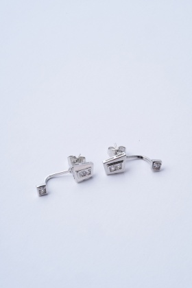 Vollei Taşlı Sallantılı Küpe