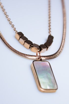 Sedef Yansıma Kolye