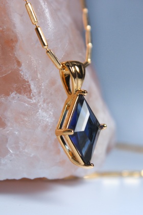 Sparkly Blue Crystal Kolye