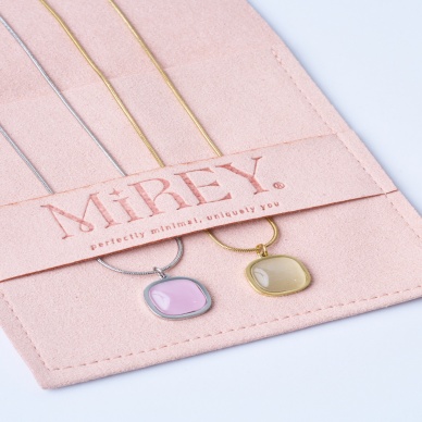 Glossy Gold Çelik Kolye