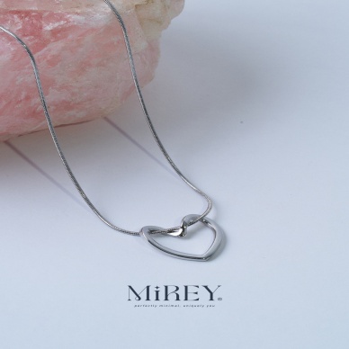 Smoothly Silver Kalp Çelik Kolye