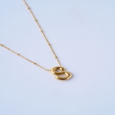 S Harfli Balon Çelik Kolye