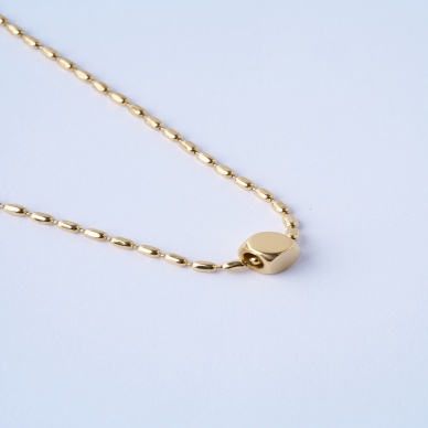 Simple Chic Çelik Kolye