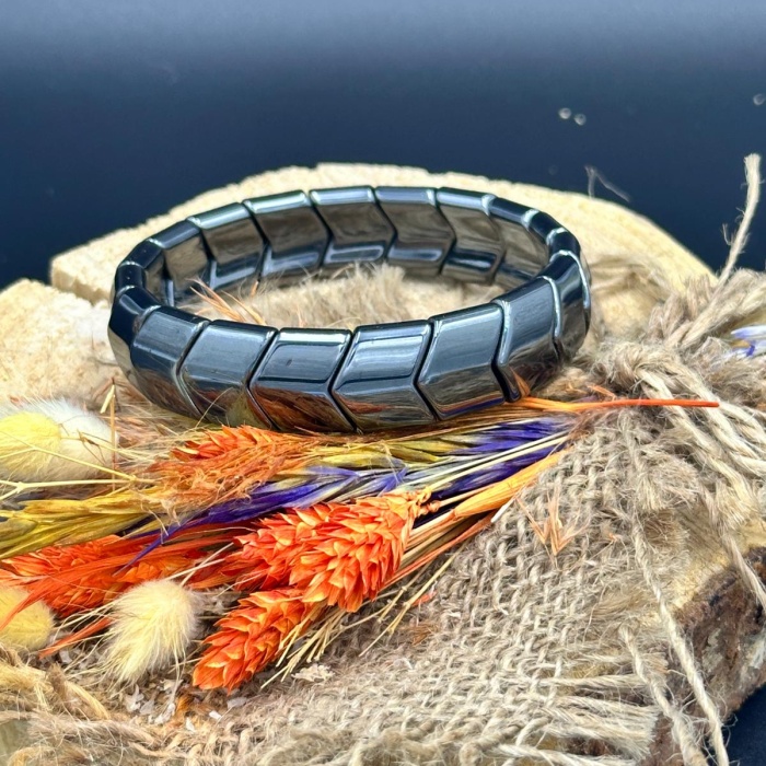 Hematit Taşı Bileklik – Erkeğin Gücü, Doğanın Enerji