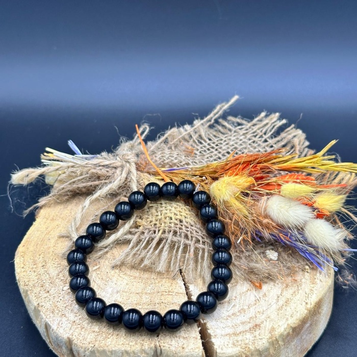 Obsidyen Taşı Bileklik – Tutkunun Derin Gücü