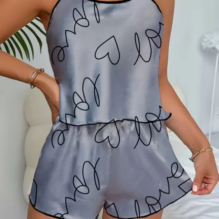 Love Baskılı Gri Saten Şortlu Gecelik Takım
