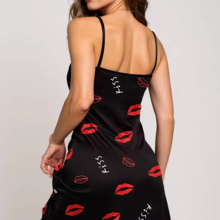 Dudak Desenli Siyah Askılı Gecelik