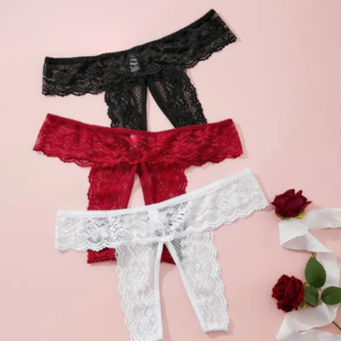 Kadın 3lü Özel Bölgeleri Açık Dantelli Tanga seti BC0045