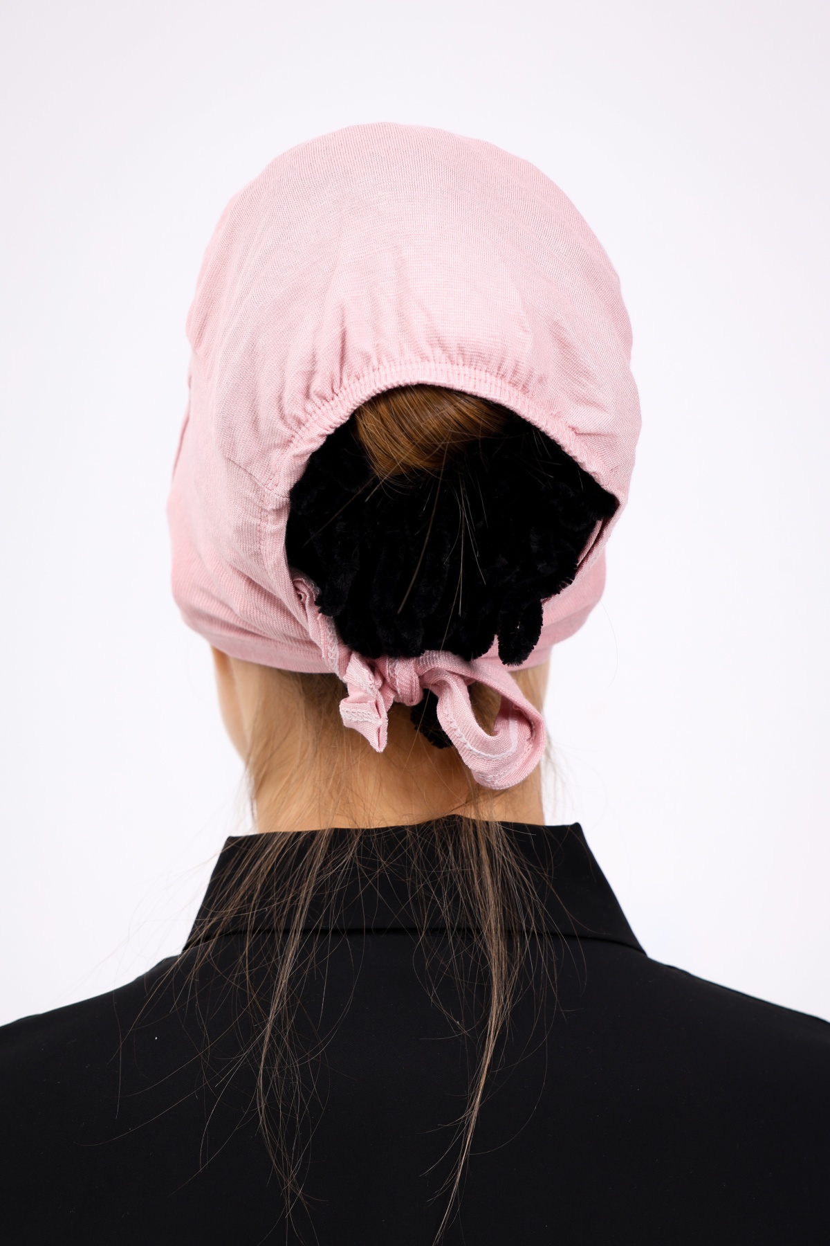 Kaymayan Pembe Bone Silikonlu Kaymaz Dikişsiz Kadın Tesettür Bağlamalı