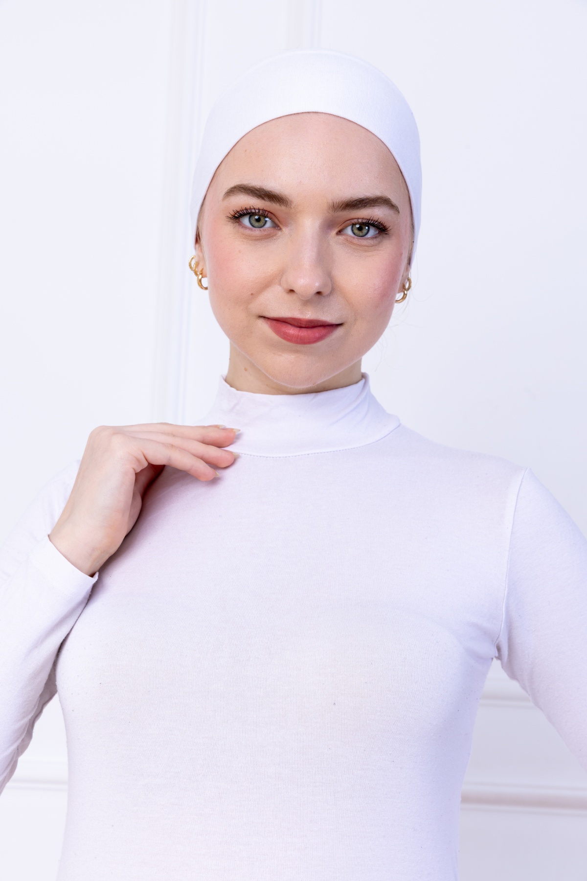 Bandana Beyaz Geçme Dikişsiz Tesettür Bone - Sportif Spor Saç Bandı
