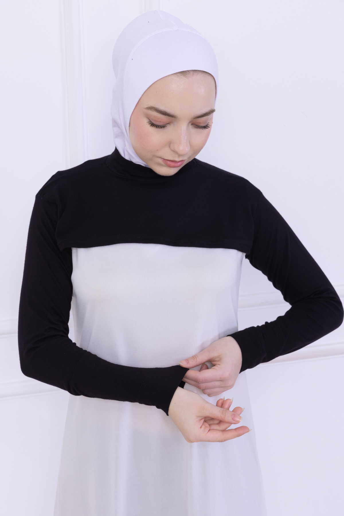 Balıkçı Yaka Boyunluklu Kolluk Siyah - Likralı Dik Yakalı Kadın Body Tesettür Crop Bolero Hijab