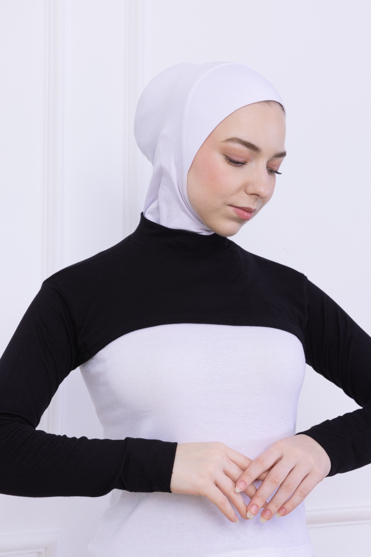 Balıkçı Yaka Boyunluklu Kolluk Siyah - Likralı Dik Yakalı Kadın Body Tesettür Crop Bolero Hijab