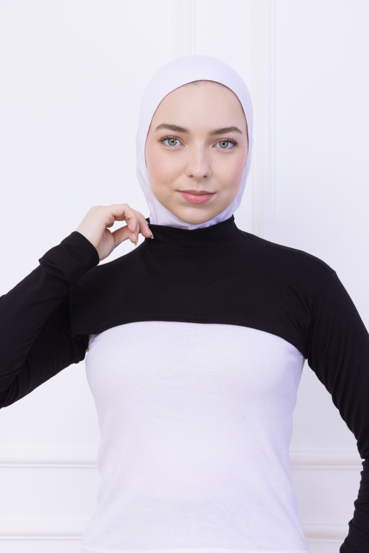 Balıkçı Yaka Boyunluklu Kolluk Siyah - Likralı Dik Yakalı Kadın Body Tesettür Crop Bolero Hijab