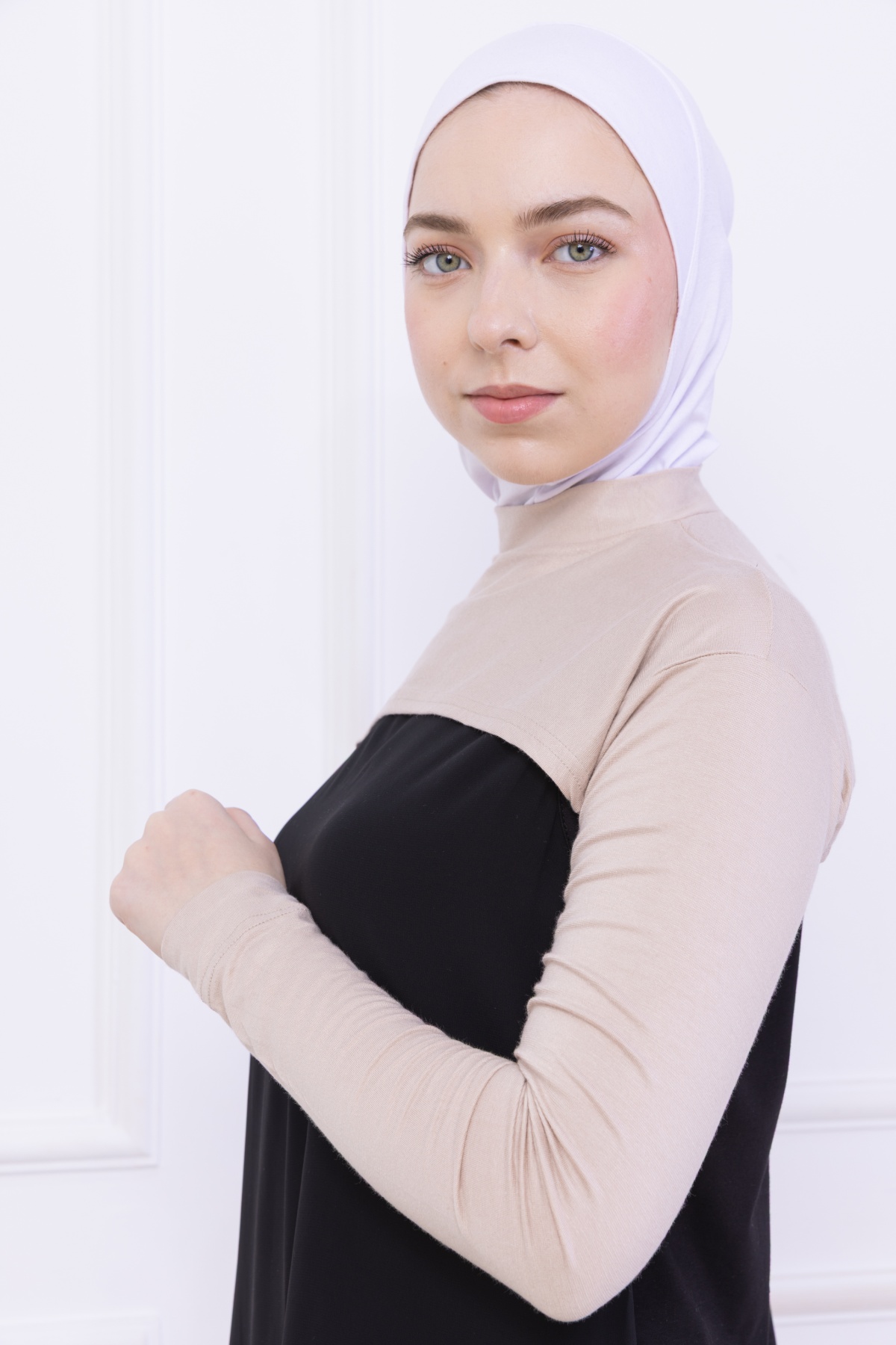 Balıkçı Yaka Boyunluklu Kolluk Bej - Likralı Dik Yakalı Kadın Body Tesettür Crop Bolero Hijab