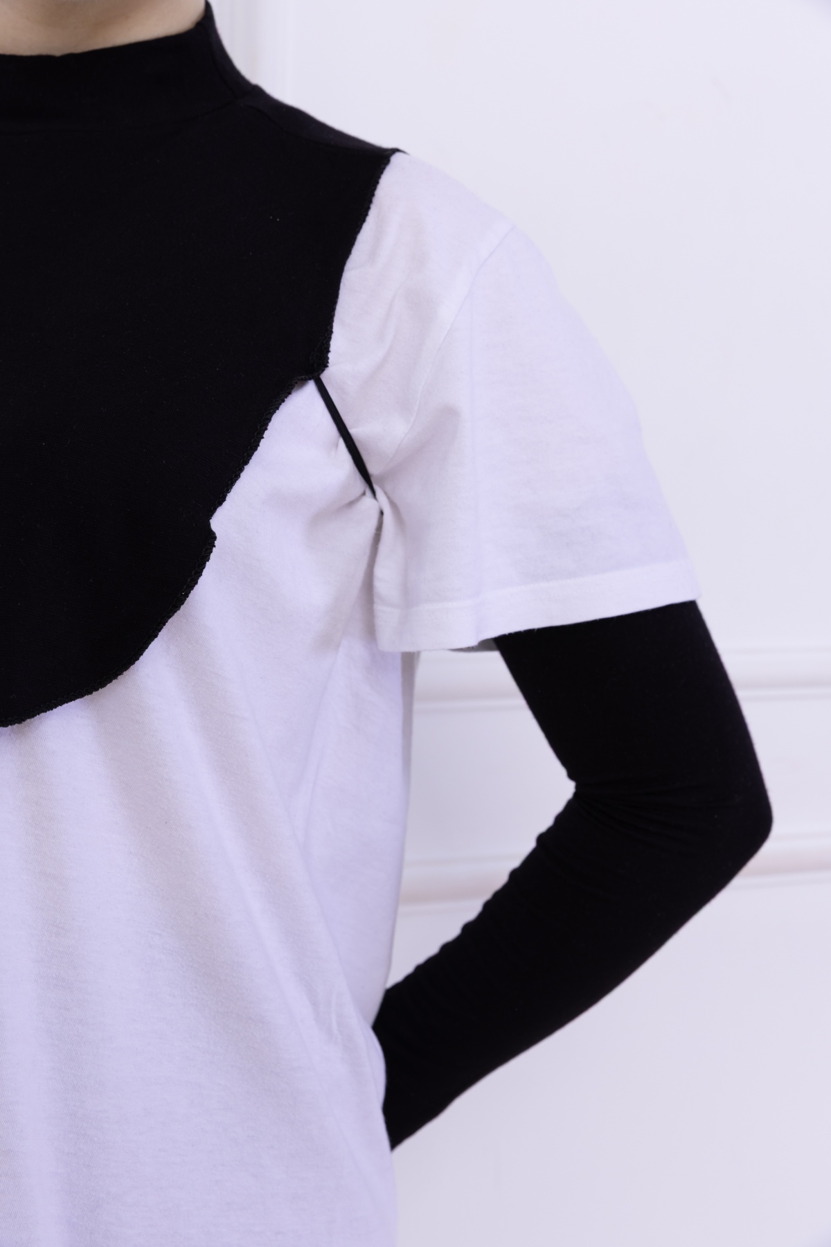 Boyunluk ve Kolluk Seti Siyah - Balıkçı Yakalı Kadın Tesettür Penye Yarım Body Namaz Kolluğu Hijab