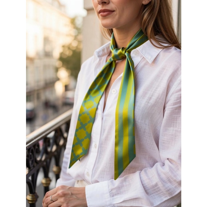 Kadın Neon Zamansız Geometrik Desenli Fular – Kombin Tamamlayıcı Aksesuar – Hediye Olarak İdeal