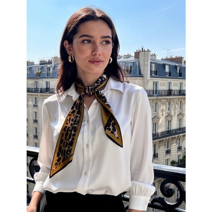 Kadın Leopar Desen Boyun Fuları-Boyun ve Saç Aksesuarı, Şık Görünüm, Hediye İçin Uygun