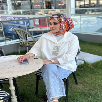 MY312 Kare Taşlı Gömlek Beyaz