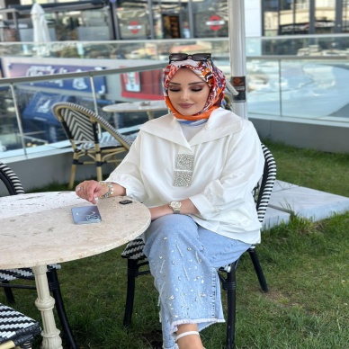 MY312 Kare Taşlı Gömlek Beyaz