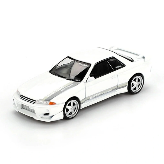BFS 1/64 Nissan Skyline GT-R (R32) VeilSide Combat C-I White