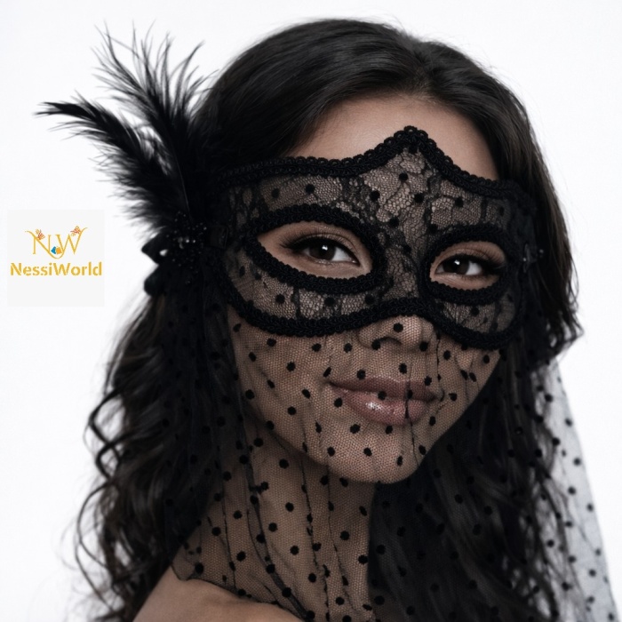 Siyah Dantel Tüllü Peçeli Parti Maskesi