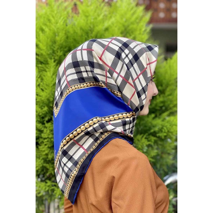 Moda Çizgi Desenli Eşarp
