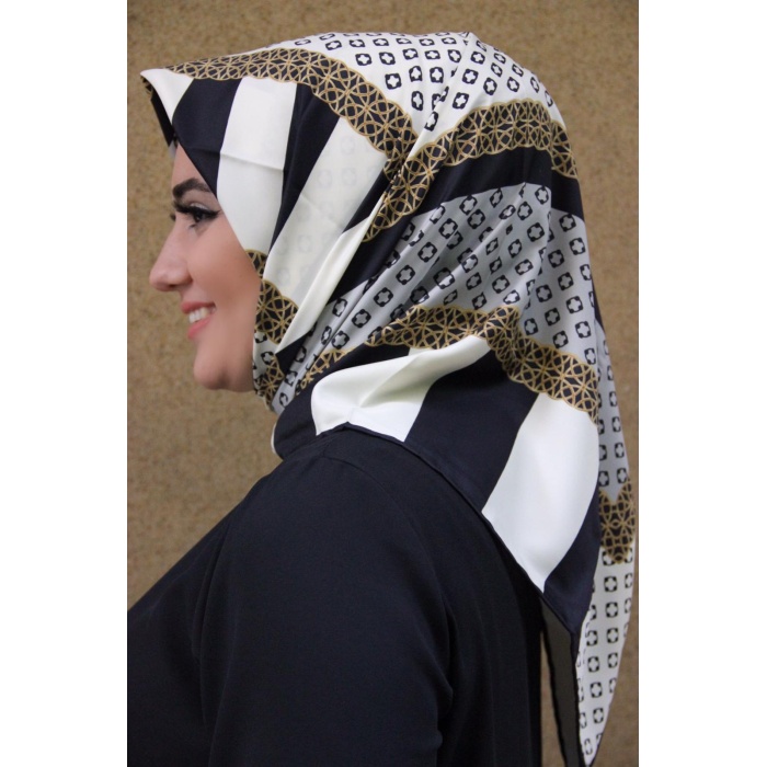 Moda Çizgi Desenli Eşarp