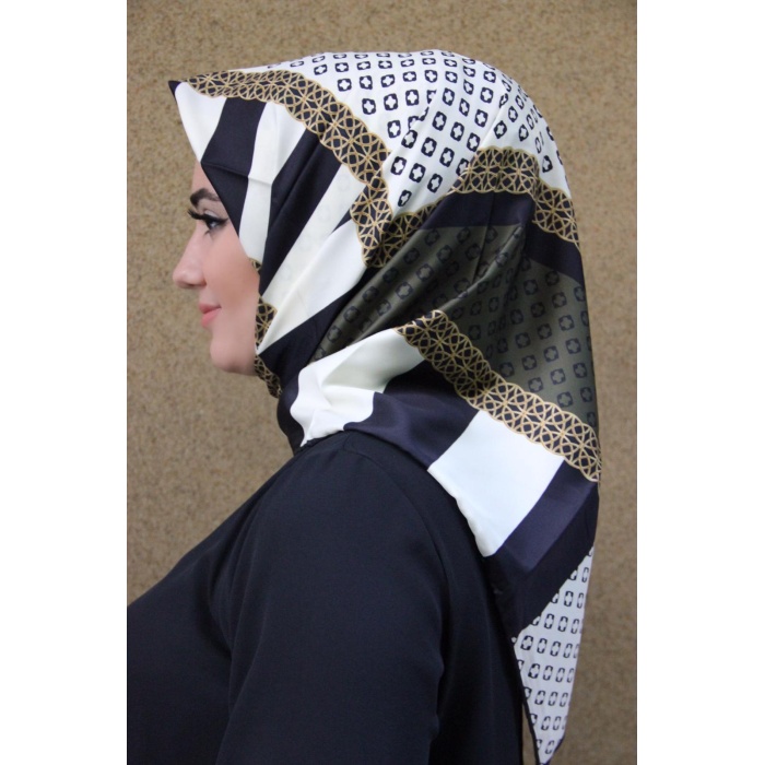 Moda Çizgi Desenli Eşarp