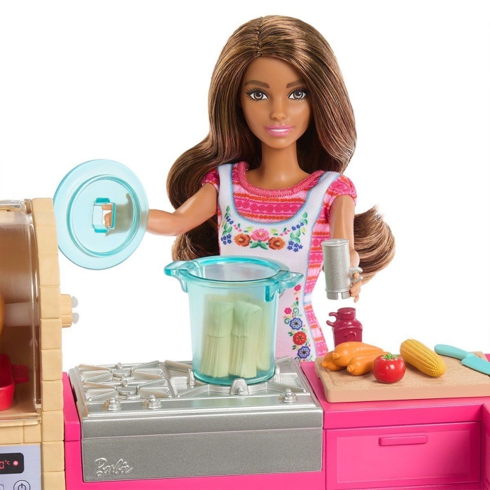 JCT06 Teresa ve Mutfağı Oyun Seti - Barbie and Teresa Recipe for Friendship
