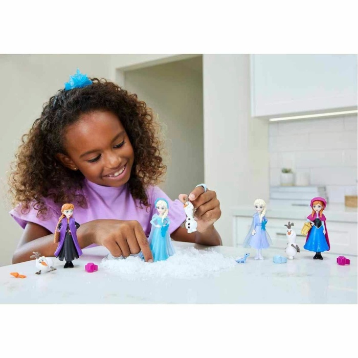 HMB83 Disney Frozen II Color Reveal Renk Değiştiren Prenses Bebekler