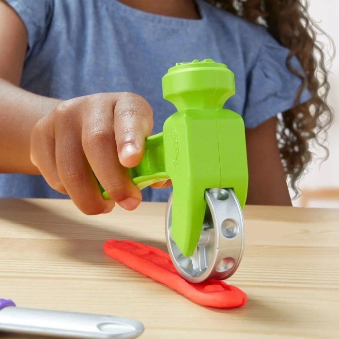 F9141 Play-Doh Renkli El Aletleri Tezgahı Oyun Seti +3 yaş