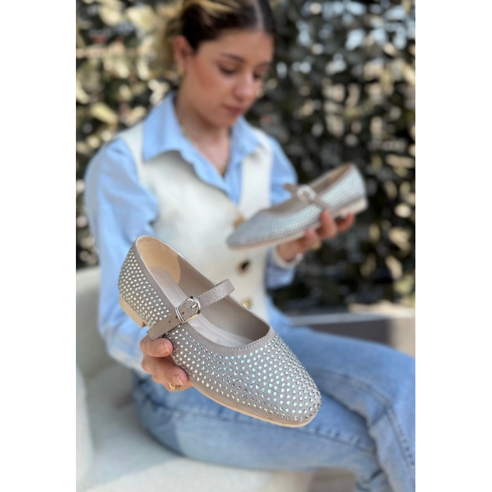 Elise Bej Süet  Boncuk İşlemeli Babet Ayakkabı