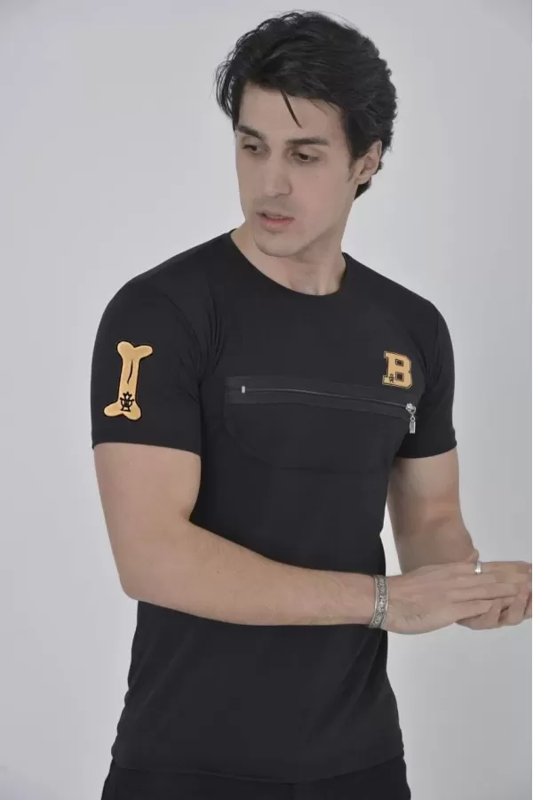 Unisex Göğüs Fermuarlı Baskılı T-Shirt - Siyah