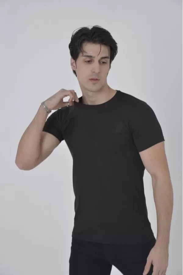 Unisex Göğüs File Aksesuarlı T-shirt - Siyah