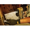 Dewalt DCGG571M1 18V Şarjlı Gress Tabancası